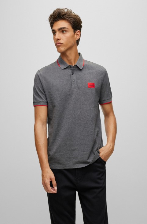 σκούρο γκρι Hugo Boss βαμβακερό-piqué Slim-fit μπλουζάκι Polo με ετικέτα με κόκκινο λογότυπο