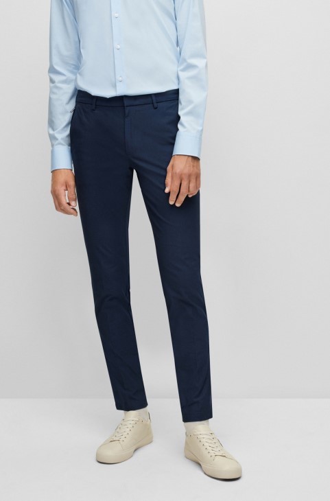 Σκούρο μπλε παντελόνι Hugo Boss Slim-fit με μπροστινές πιέτες σε βαμβακερό μείγμα